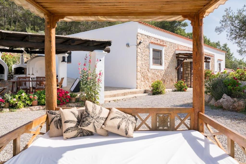 Casa Can Lluc Con Piscina, Jardin Y Vista Al Campo Sant Miquel de Balansat Exterior foto
