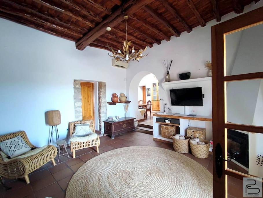 Casa Can Lluc Con Piscina, Jardin Y Vista Al Campo Sant Miquel de Balansat Exterior foto