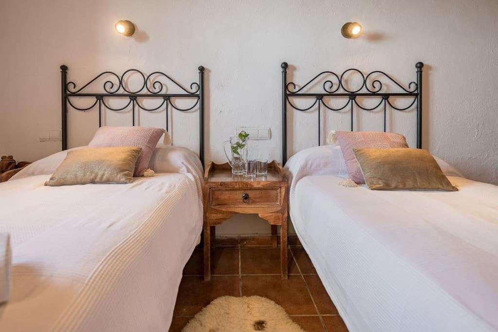 Casa Can Lluc Con Piscina, Jardin Y Vista Al Campo Sant Miquel de Balansat Exterior foto
